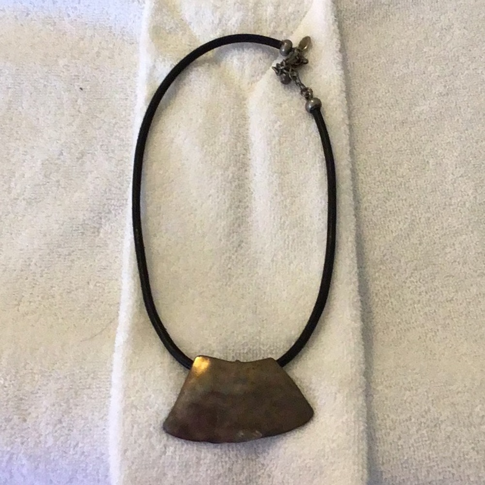Worn 1x, tarnish look hammered metal pendant necklace. 15” x 3” extension. - Picture 1 of 4